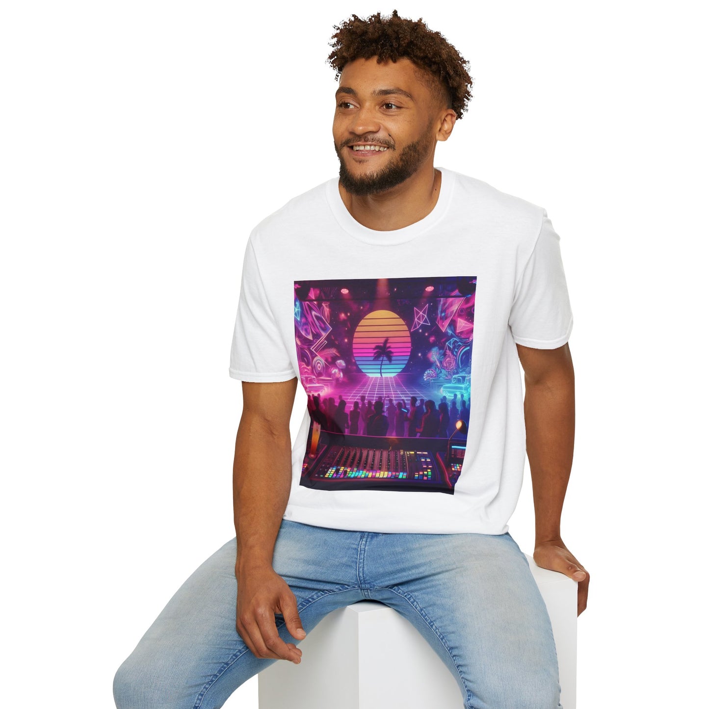 Vibing Retrowave T-Shirt