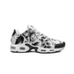 HEU Black Fly Flex Mesh Tech Sneakers